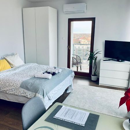 City View Wellness Apartment Swim&Steam&Relax Krakow Bagian luar foto