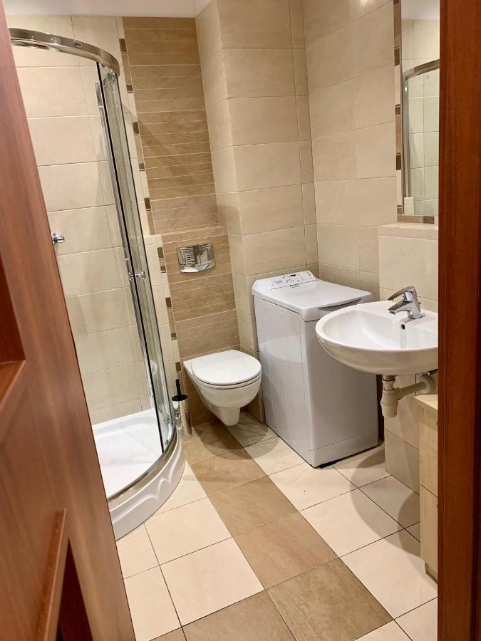 City View Wellness Apartment Swim&Steam&Relax Krakow Bagian luar foto