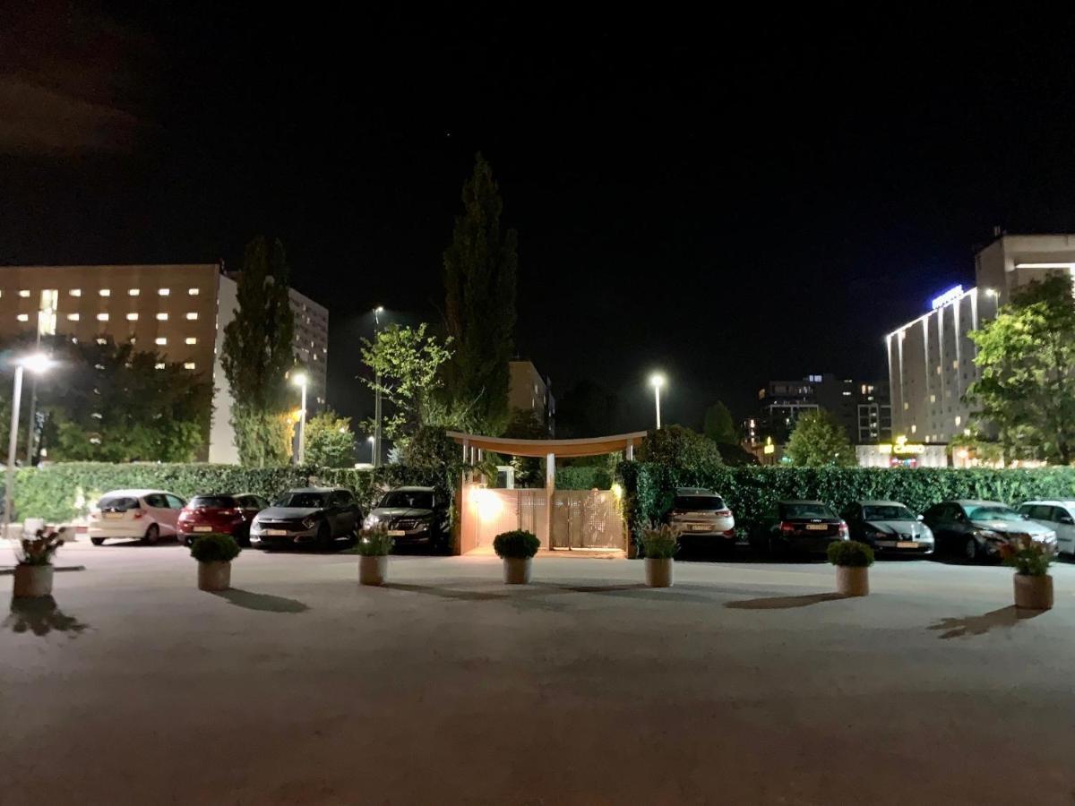 City View Wellness Apartment Swim&Steam&Relax Krakow Bagian luar foto