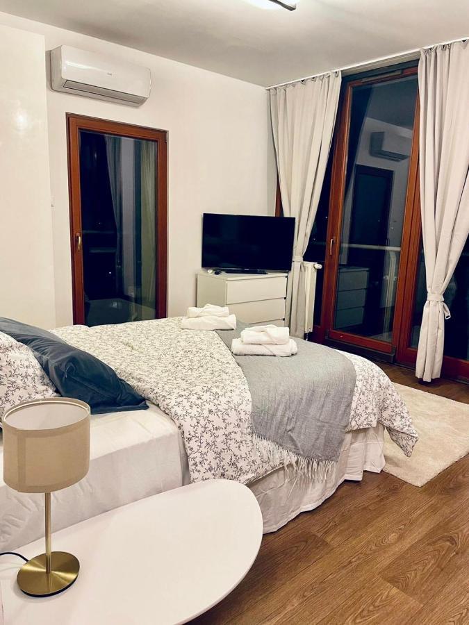 City View Wellness Apartment Swim&Steam&Relax Krakow Bagian luar foto