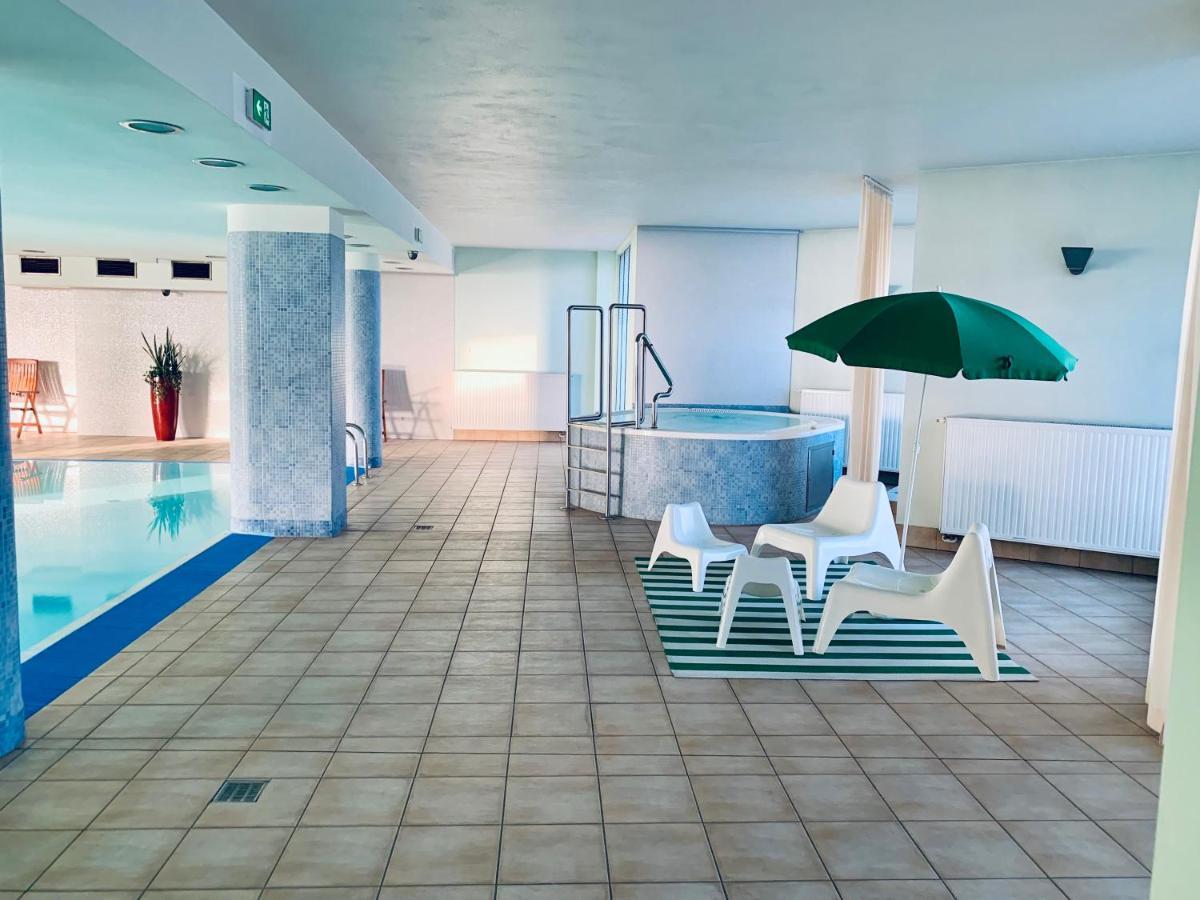 City View Wellness Apartment Swim&Steam&Relax Krakow Bagian luar foto